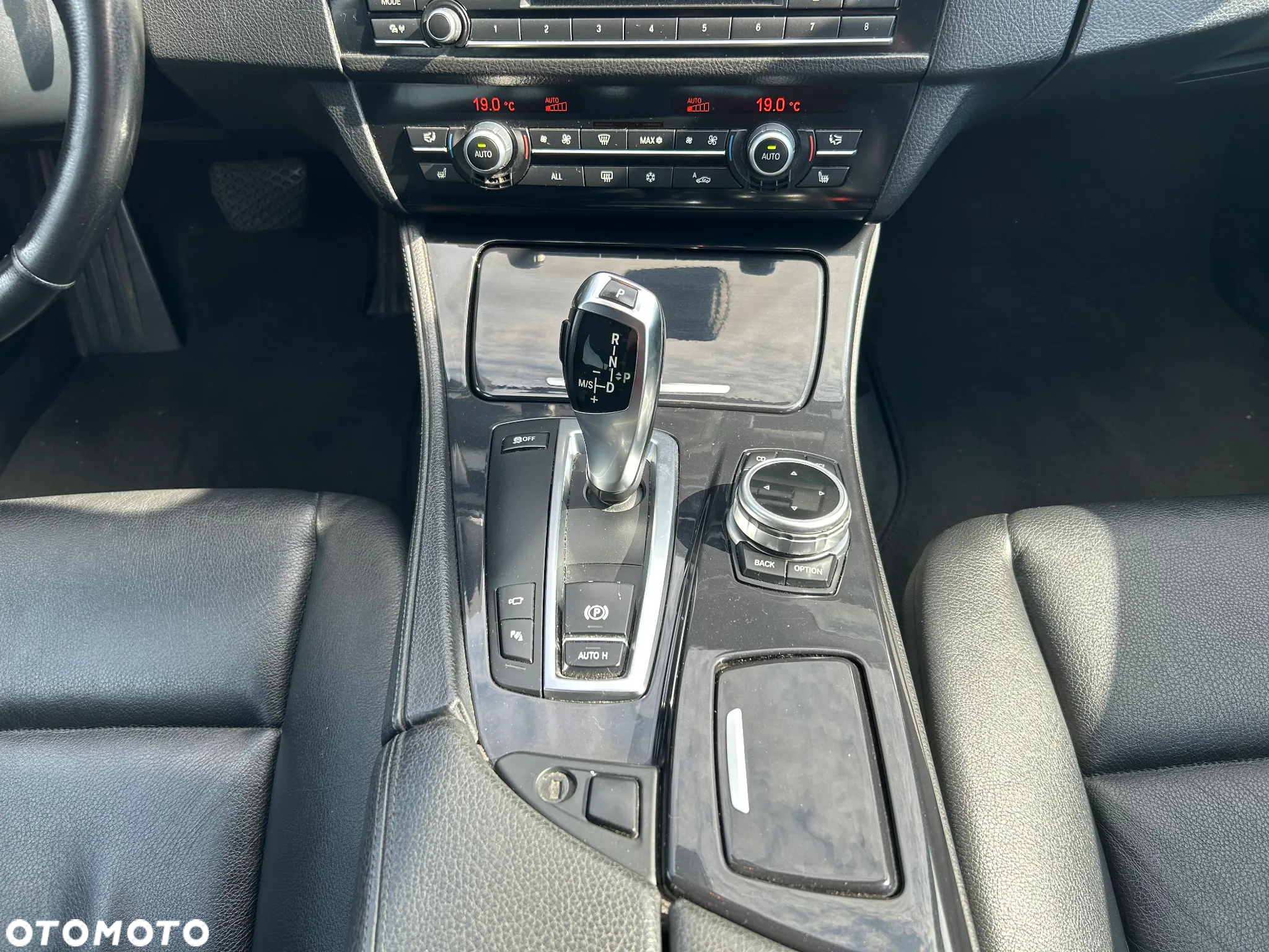 BMW Seria 5 520d - 16