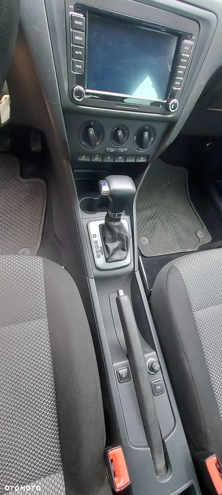 Seat Toledo 1.4 TSI Reference DSG - 13