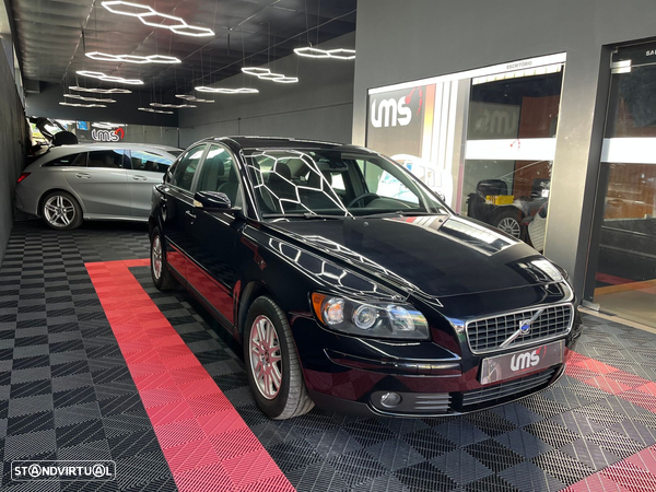 Volvo S40