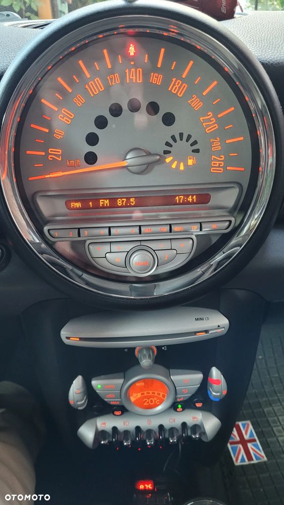 MINI Clubman One - 17