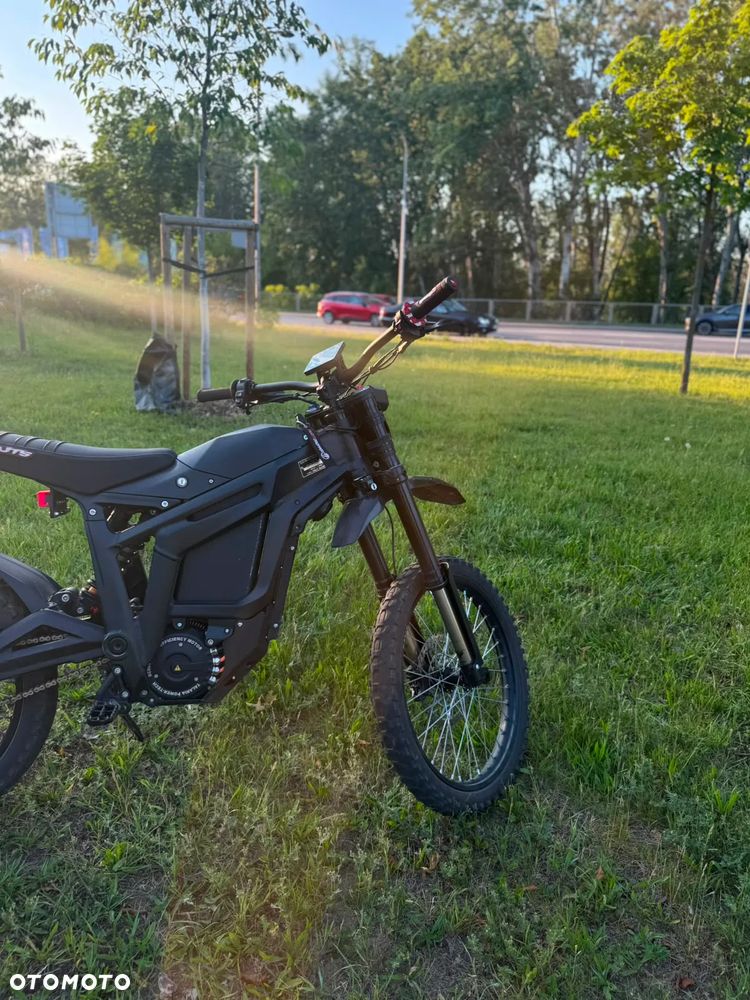 Talaria Sting R - 8