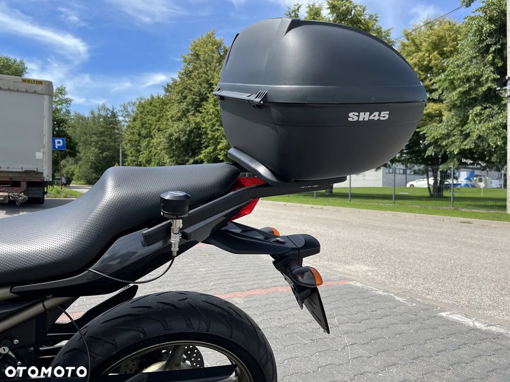 Yamaha XJ - 9
