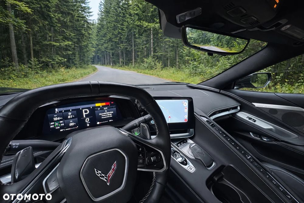 Chevrolet Corvette - 5