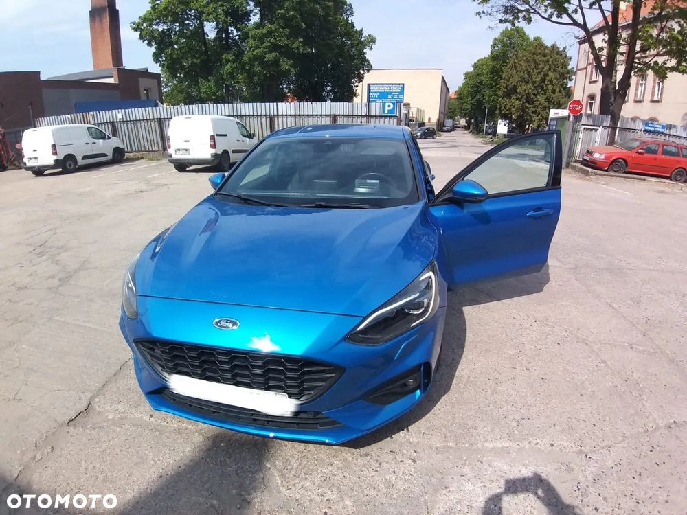Ford Focus 1.0 EcoBoost Start-Stopp-System ST-LINE DESIGN - 15