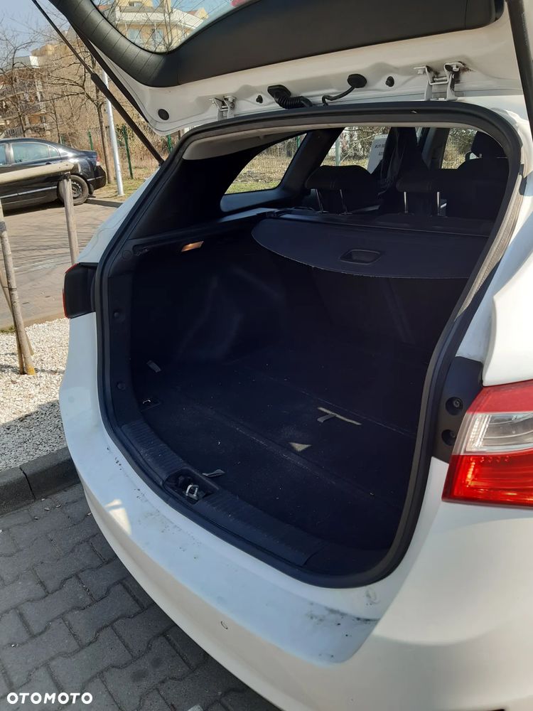 Hyundai i30 1.6 D Comfort - 8