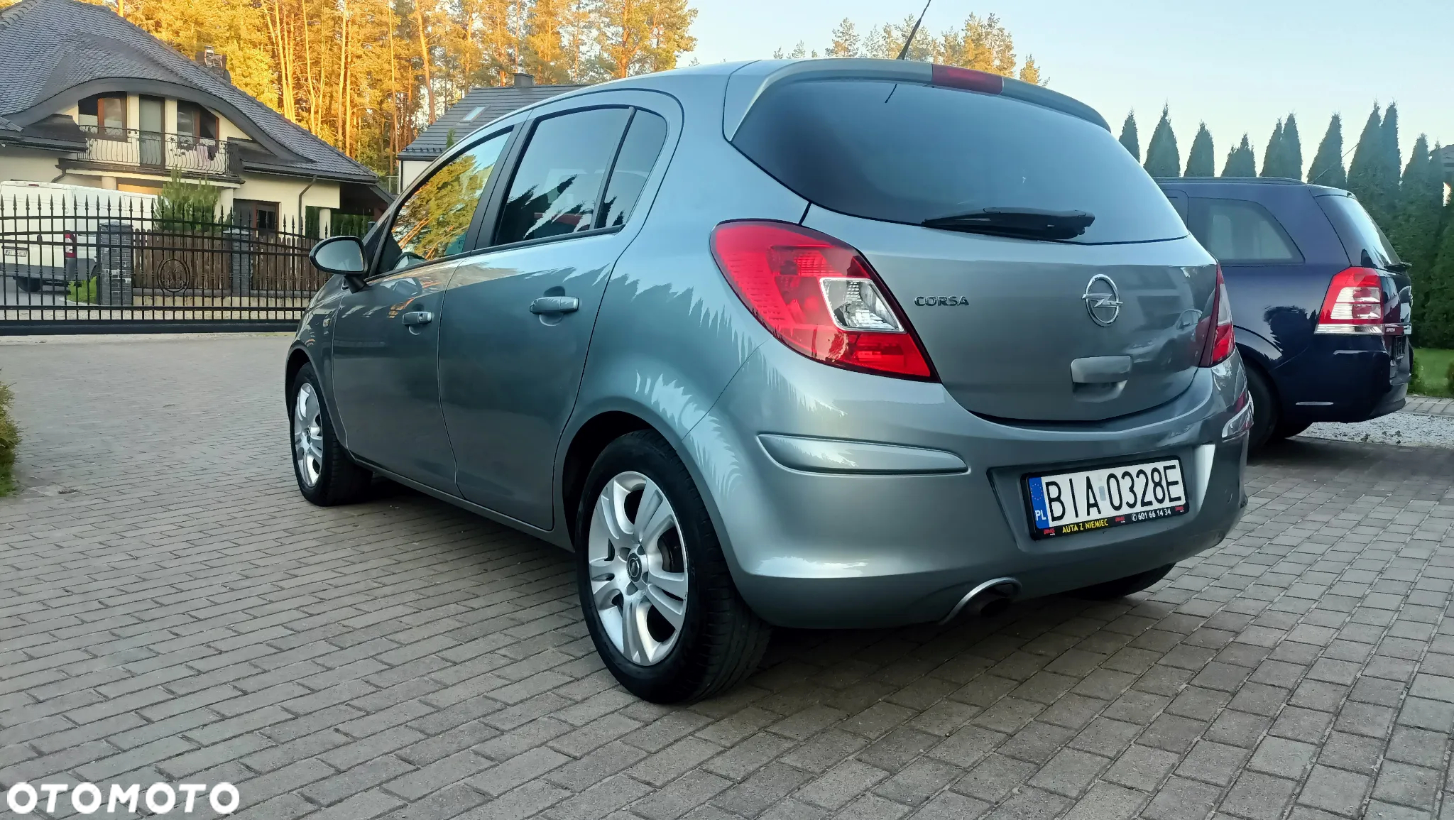 Opel Corsa 1.4 16V Satellite - 6
