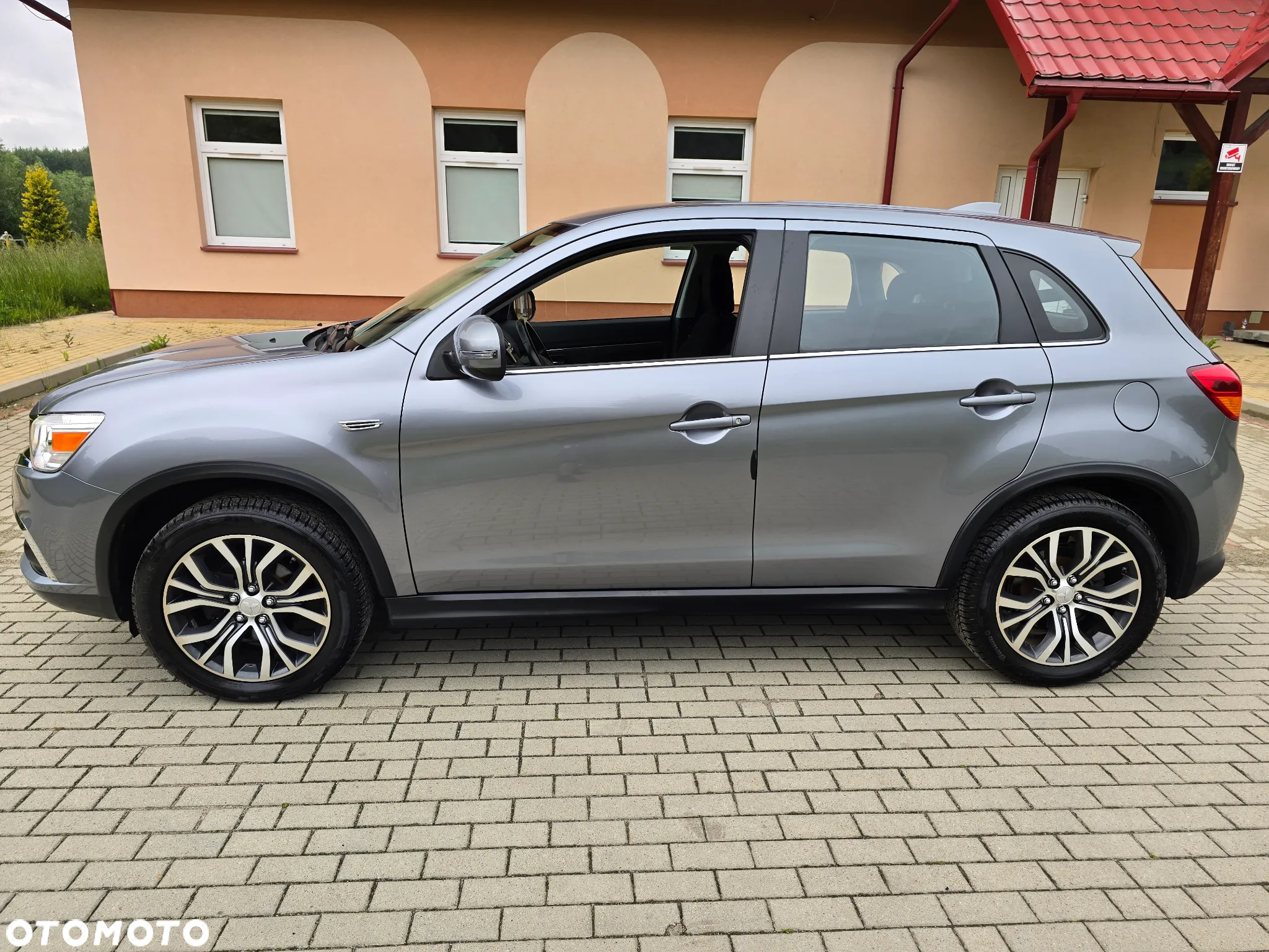 Mitsubishi ASX 1.6 2WD Diamant Edition - 19