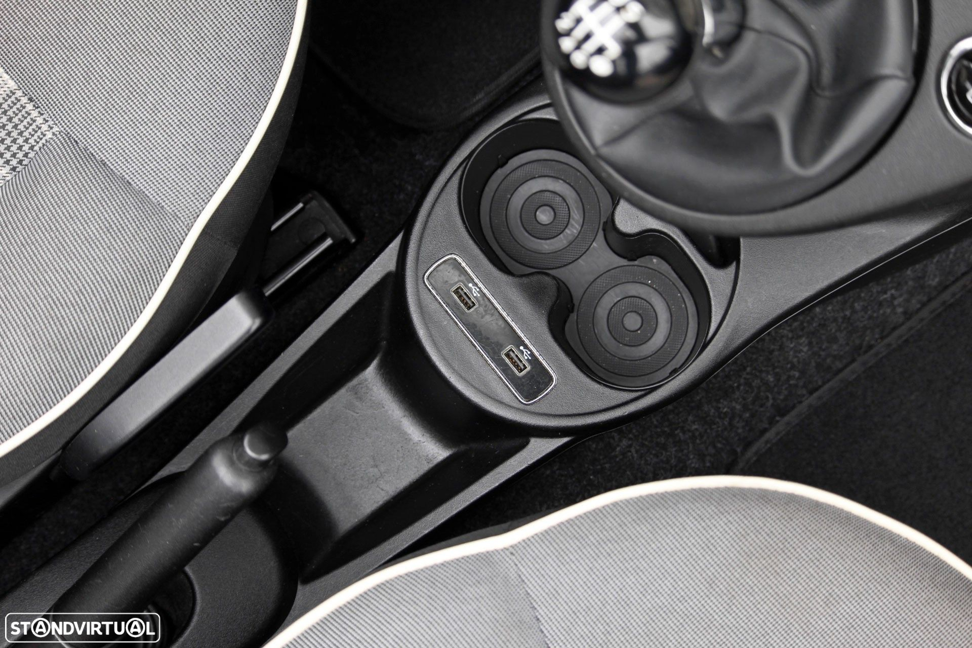 Fiat 500C 1.0 Hybrid Lounge - 20