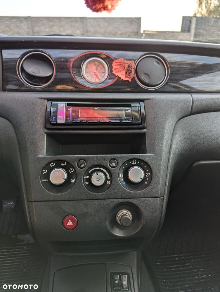 Mitsubishi Outlander 2.0 Comfort 4WD - 12