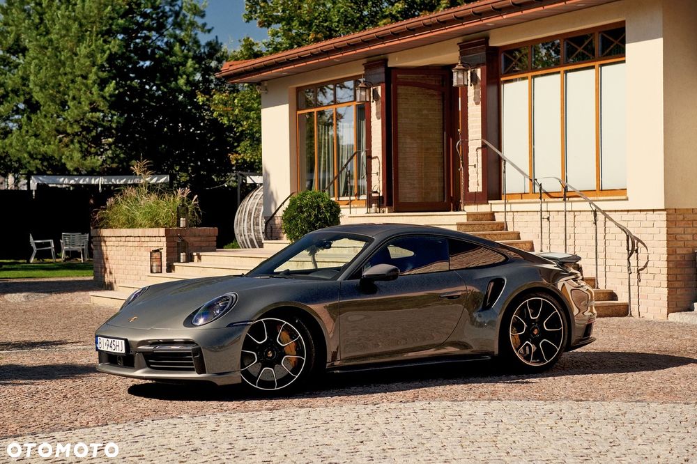 Porsche 911 Turbo S - 19