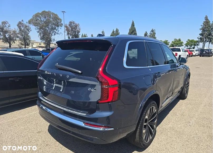 Volvo XC 90 - 4