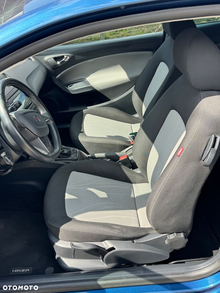Seat Ibiza SC 1.4 16V Style - 12