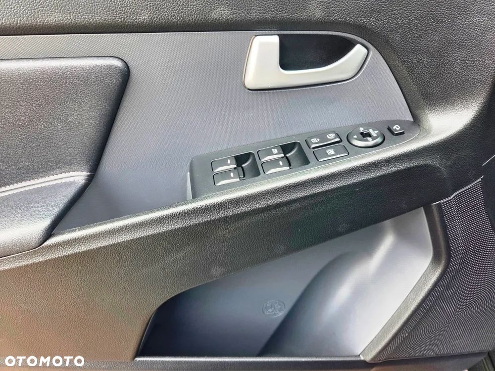 Kia Sportage 1.6 GDI L 2WD - 23