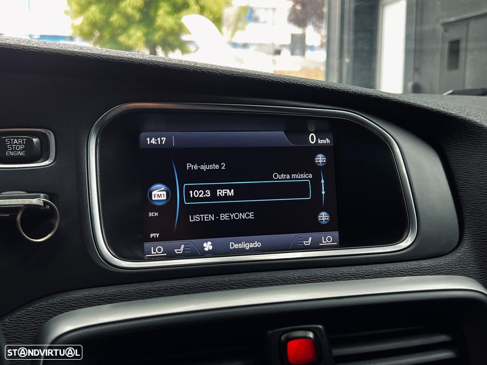 Volvo V40 1.6 D2 R-Design - 25