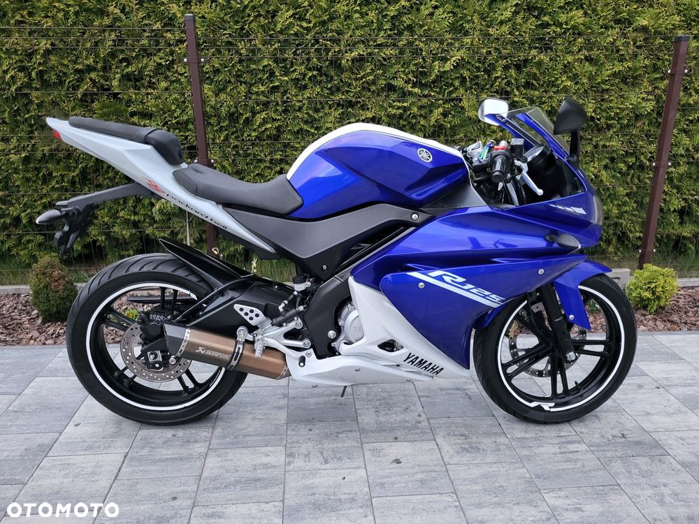 Yamaha YZF - 1