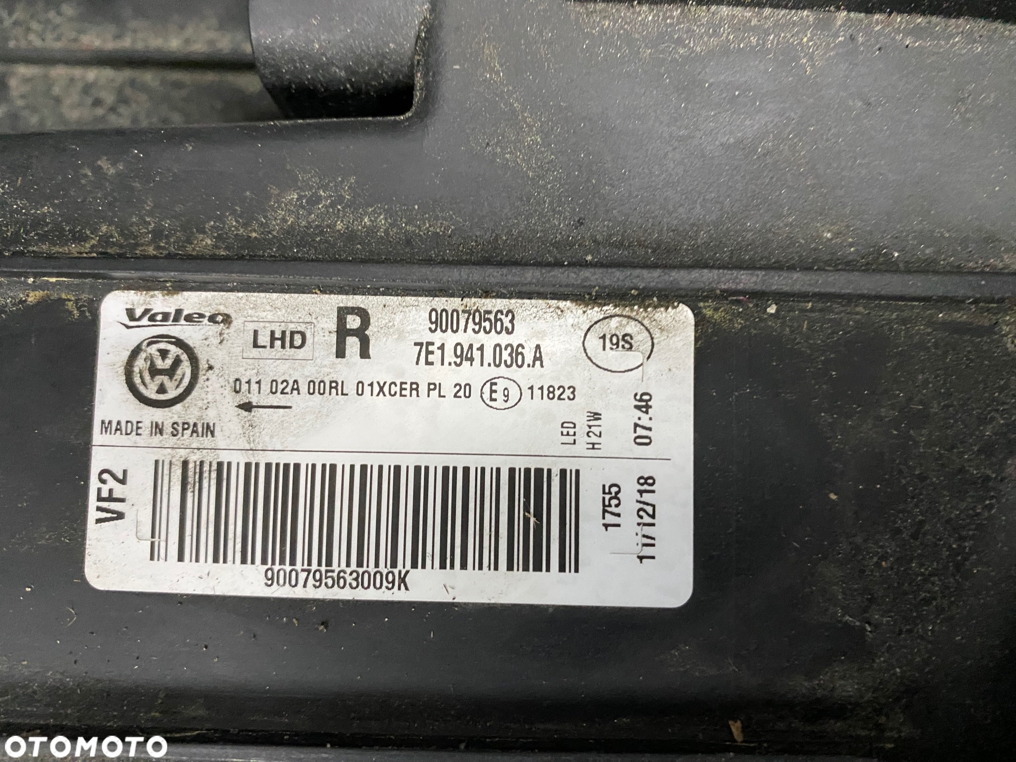 LAMPA PRAWA FULL LED VW T6 MULTIVAN 7E1941036A ORYGINAŁ - 4
