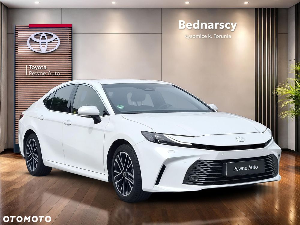 Toyota Camry - 7