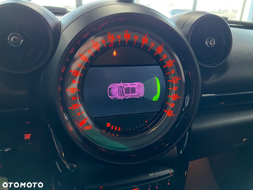 MINI Countryman - 16