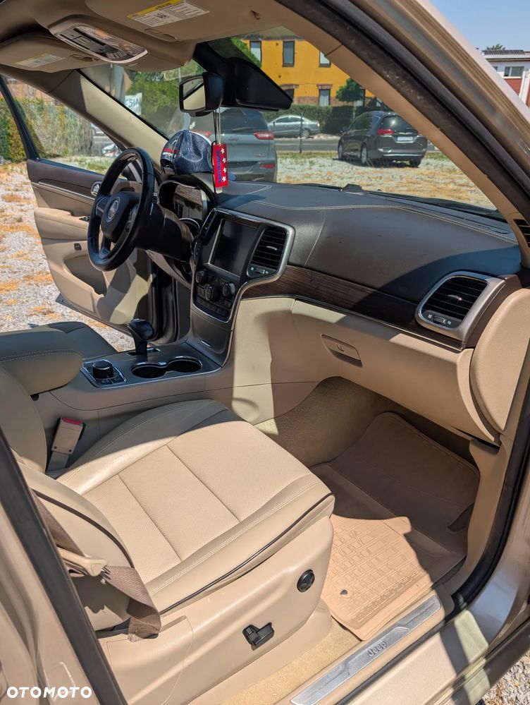 Jeep Grand Cherokee 3.6 V6 Overland - 24