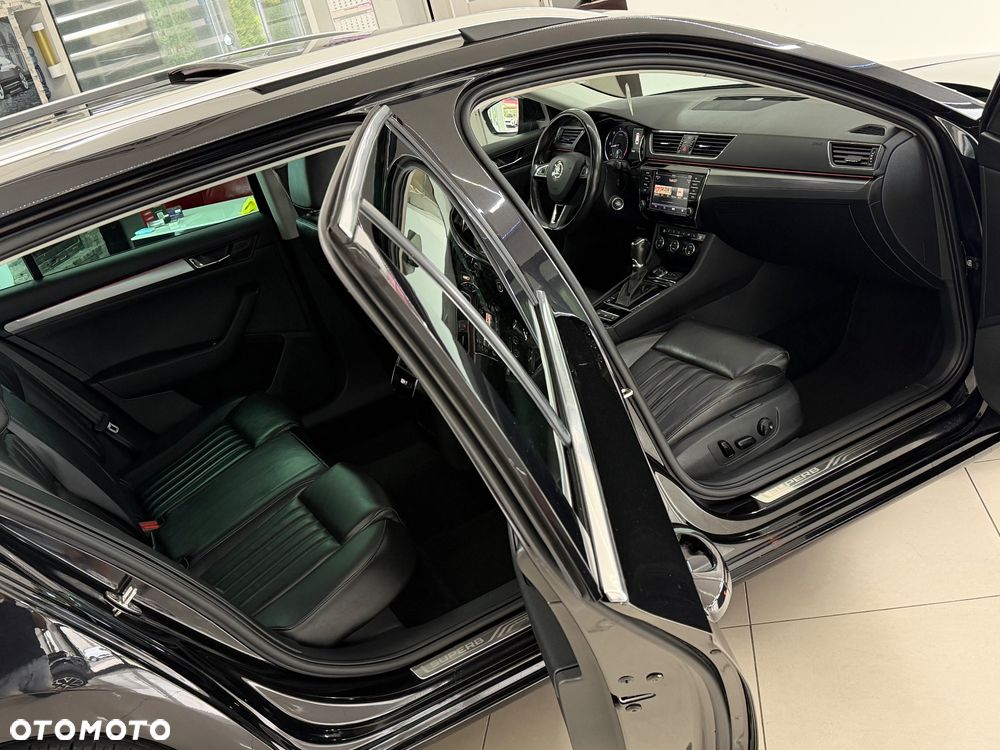 Skoda Superb 2.0 TDI DSG Style - 30