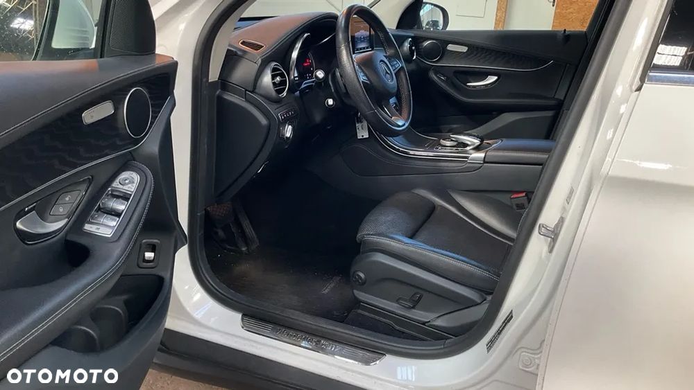 Mercedes-Benz GLC 220 d 4-Matic - 5