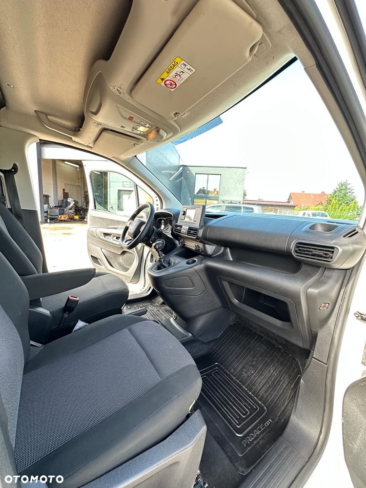 Toyota ProAce - 28