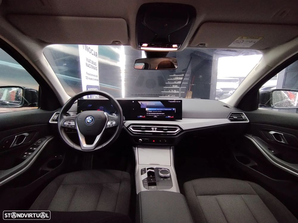 BMW 320 e Auto - 19