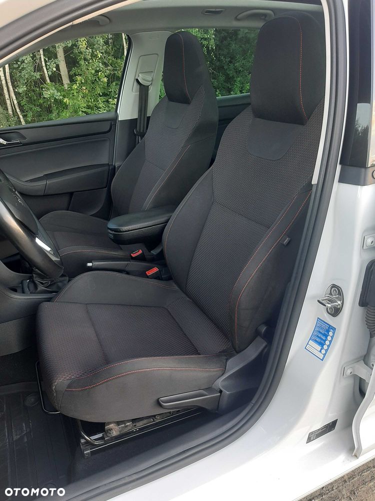Skoda RAPID - 8