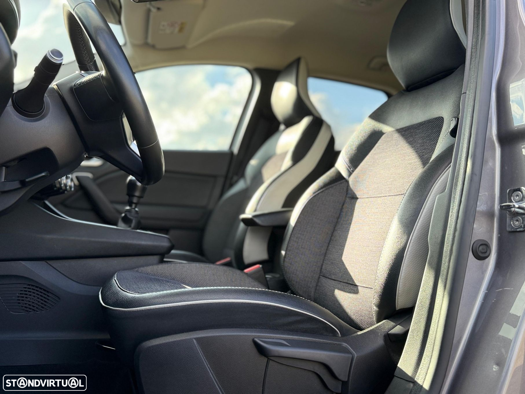Renault Captur - 6
