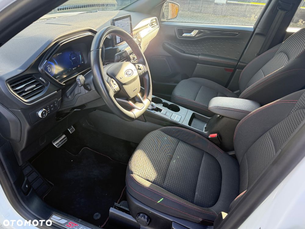 Ford Kuga 1.5 EcoBlue ST-LINE - 12