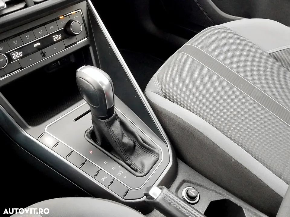 Volkswagen Polo 1.0 TSI DSG Style - 21
