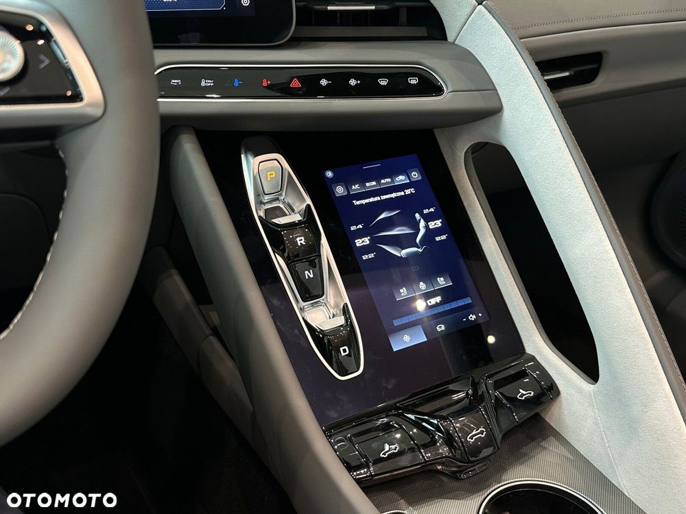 MG Cyberster 77kWh AWD Czarny Dach - 26