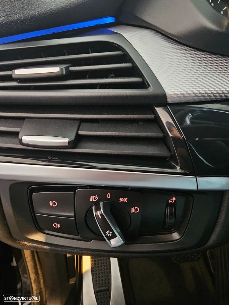 BMW X5 40e xDrive Pack M - 29