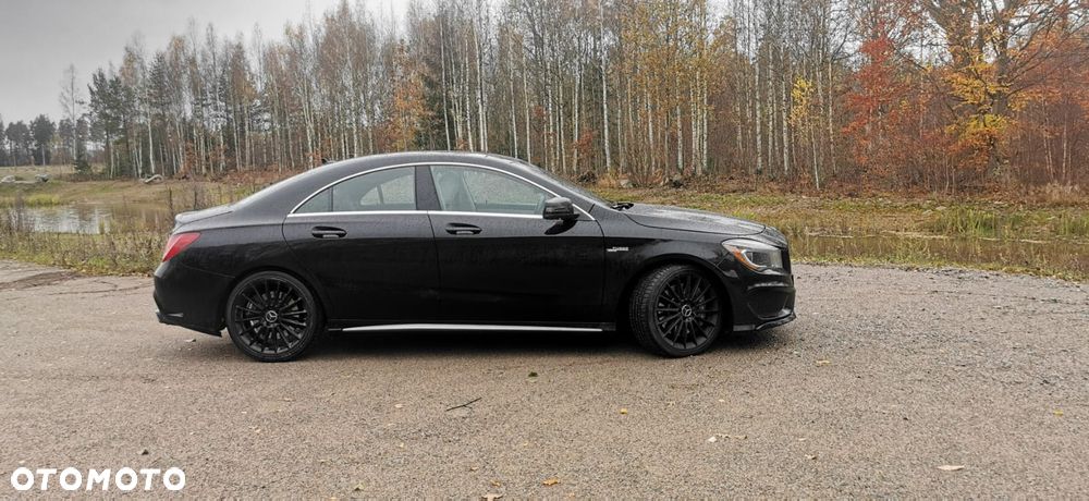 Mercedes-Benz CLA 45 AMG 4Matic 7G-DCT - 8