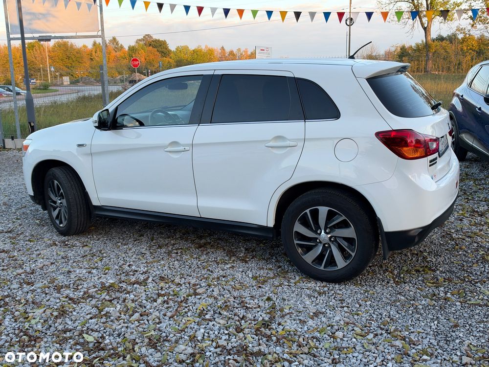 Mitsubishi ASX - 11