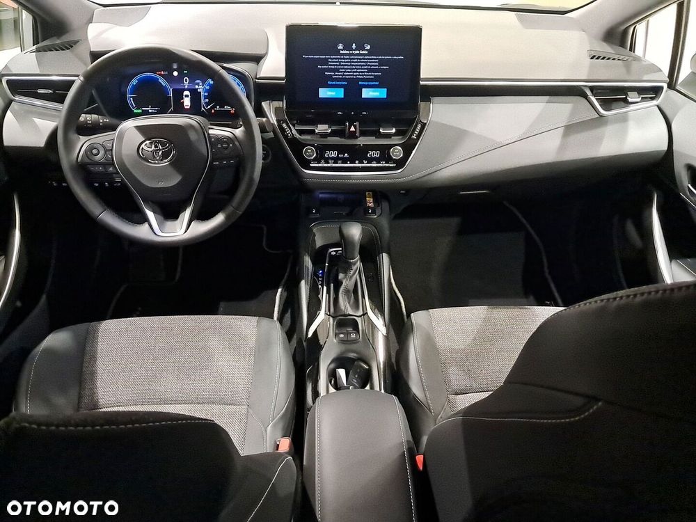 Toyota Corolla 1.8 Hybrid Style - 12