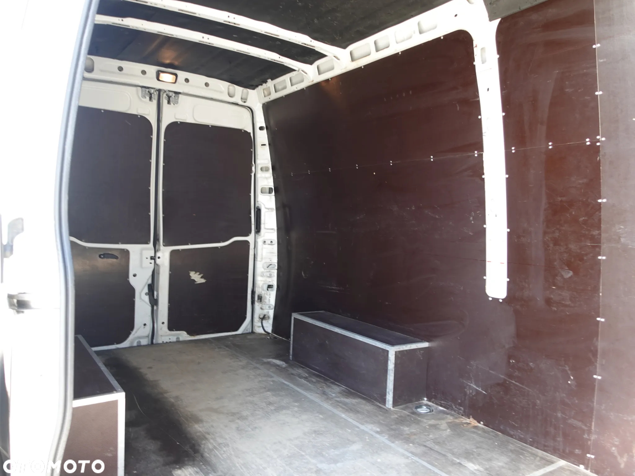 Iveco 35S13 - 28