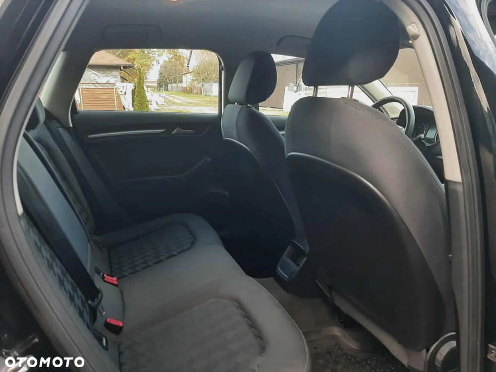 Audi A3 Sportback - 14