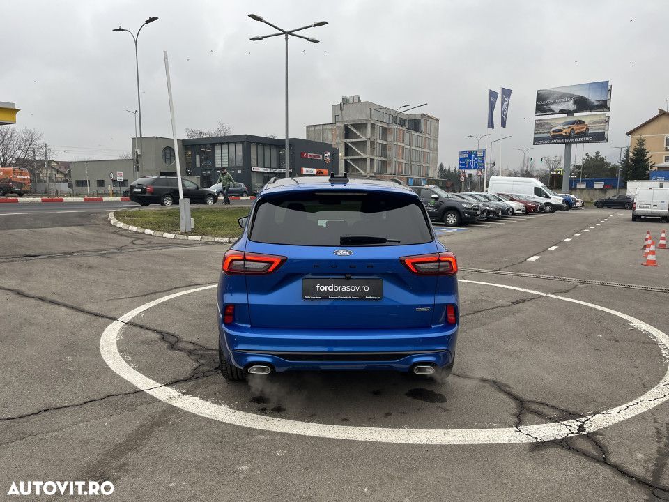 Ford Kuga - 4