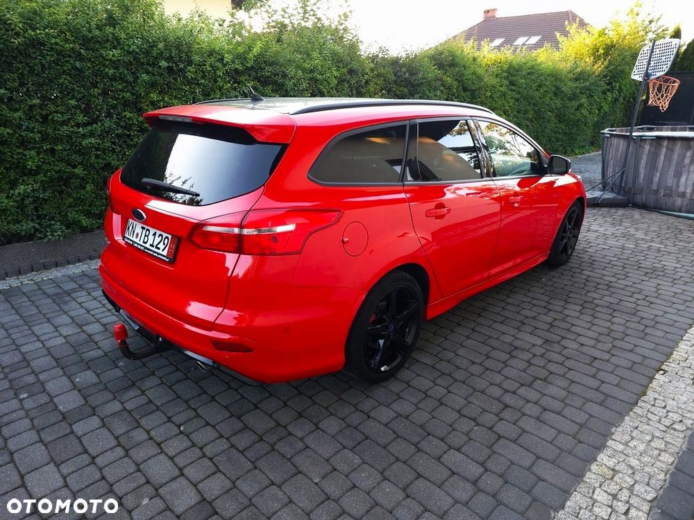 Ford Focus 2.0 TDCi Titanium ASS - 3