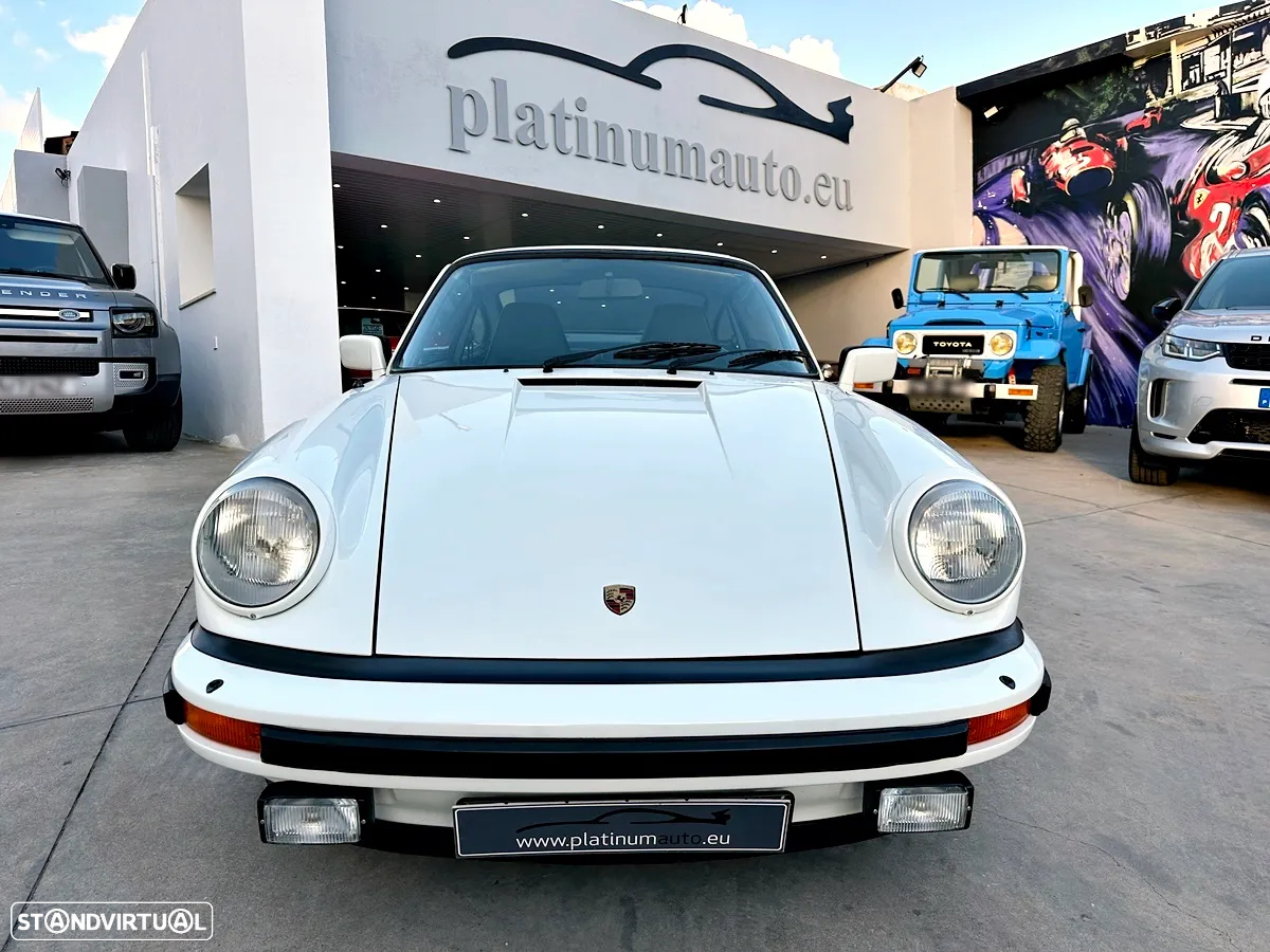 Porsche 911 Série G - 8