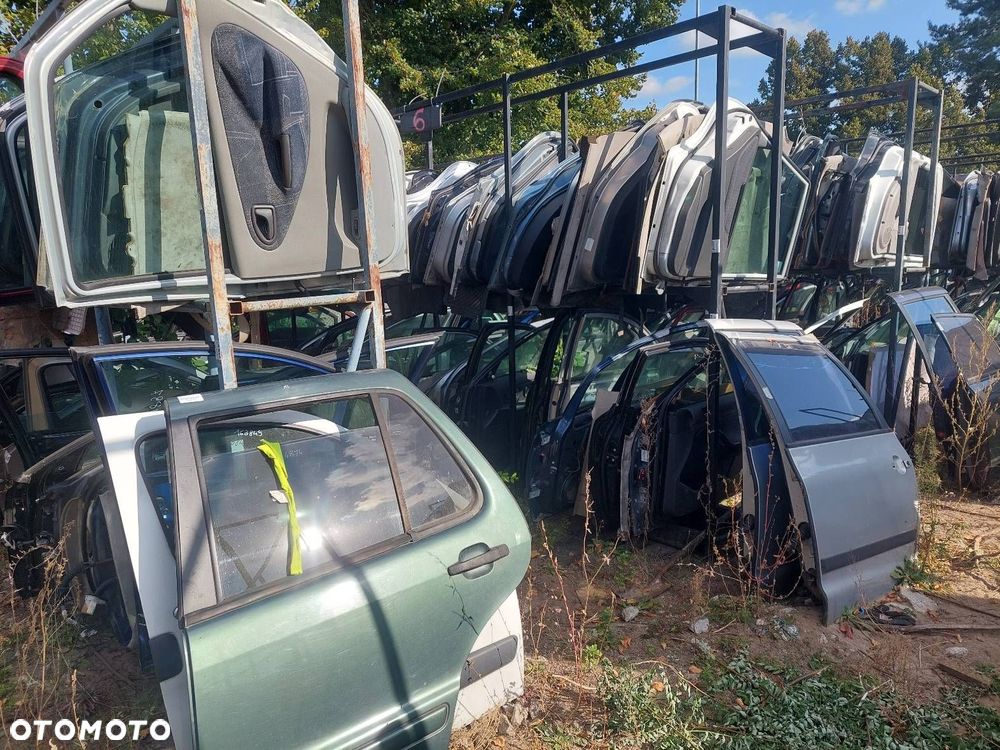 DRZWI KOMPLETNE LEWY TYŁ MERCEDES-BENZ W163 ML - 6