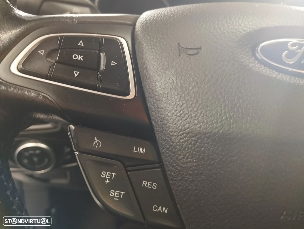Ford Focus 1.5 TDCi Titanium - 17
