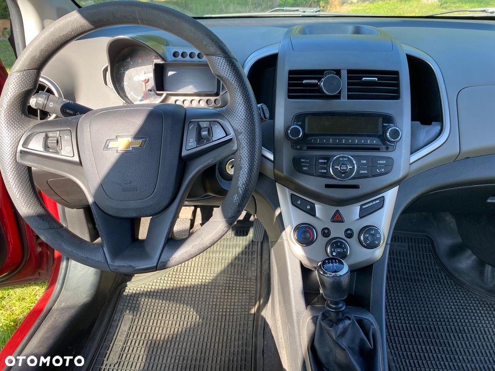 Chevrolet Aveo - 2
