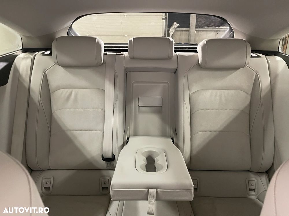 Volkswagen ARTEON 2.0 TDI SCR DSG Elegance - 11