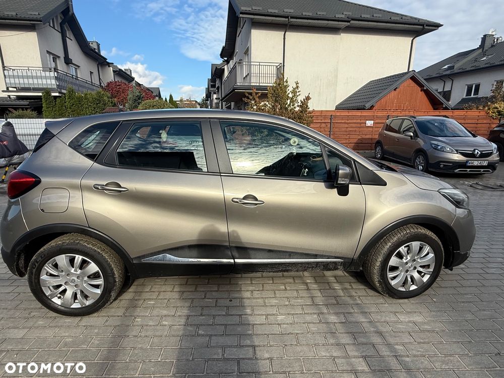 Renault Captur 1.2 TCe Zen EDC - 3