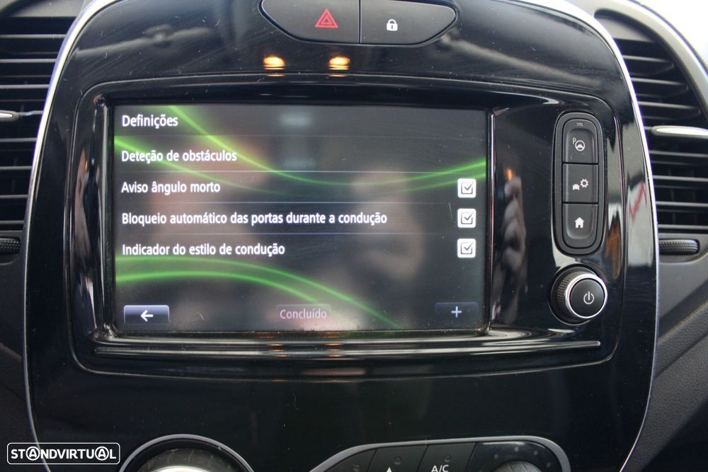 Renault Captur 0.9 TCE Exclusive XMOD - 34