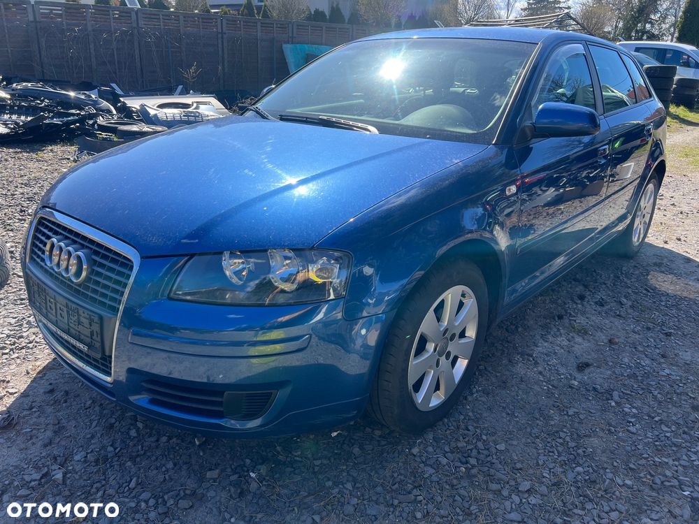 Audi A3 Sportback 1.9 TDI Attraction - 2