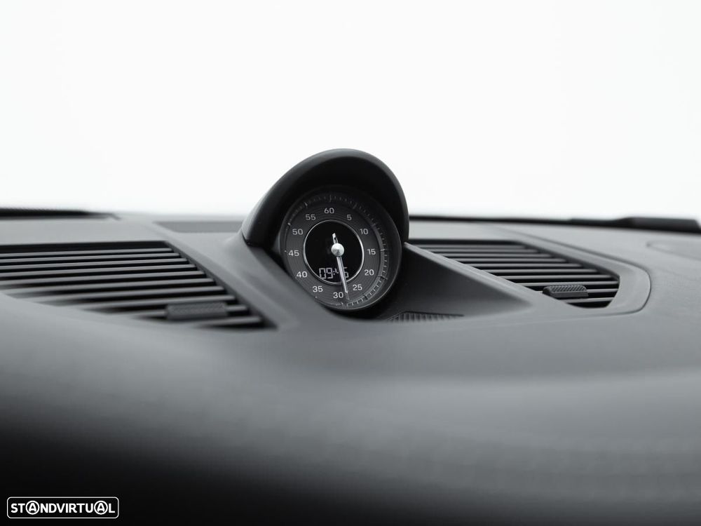 Porsche 911 (992) Turbo S - 21