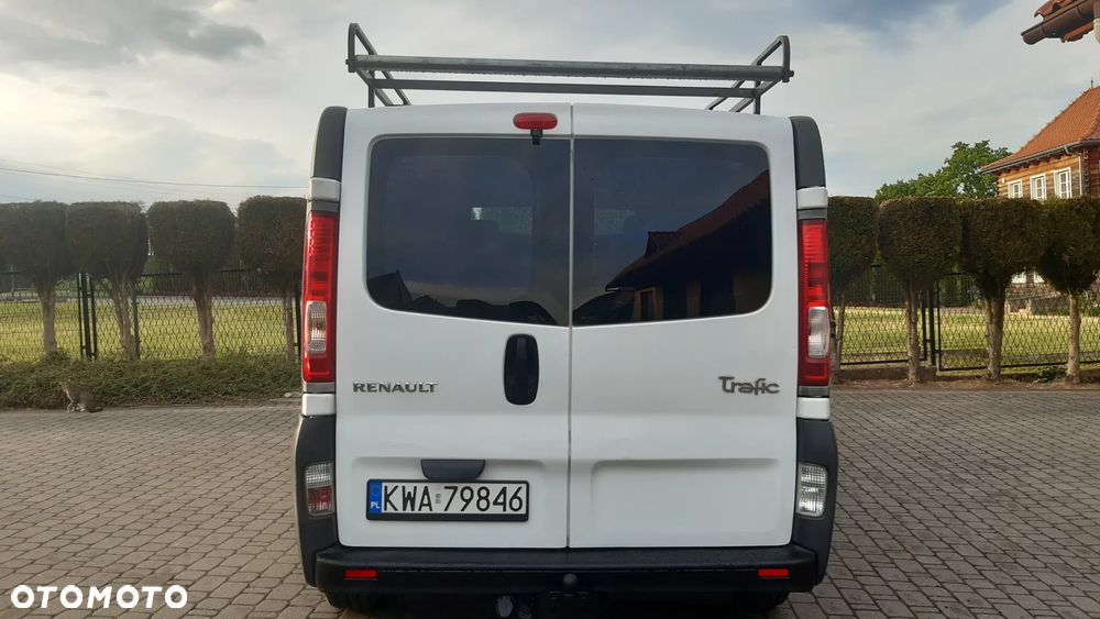 Renault TRAFIC - 22